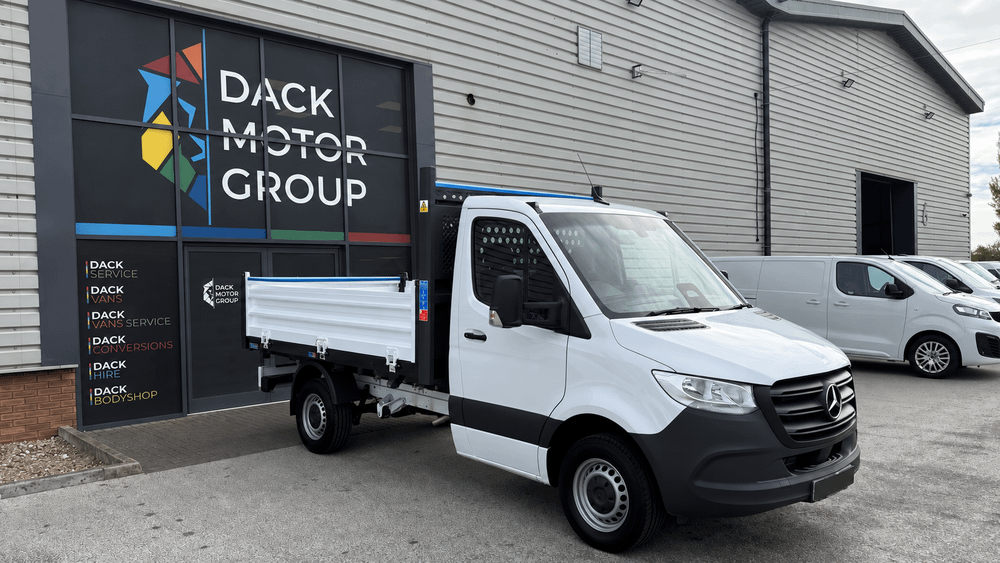 Mercedes-Benz Sprinter Photo c6e751da-9572-4146-bc72-1e8ebe7dba20.png