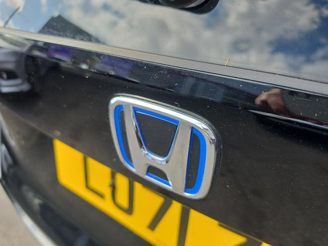 Honda Jazz Photo c6ea437e-0ad8-40fe-97a7-ebc0becc8a92.jpg