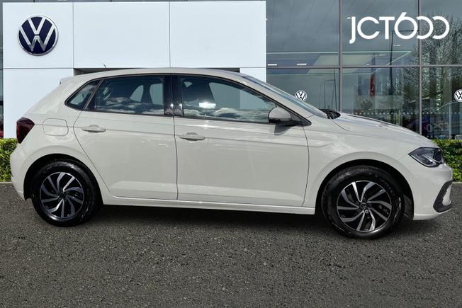 VOLKSWAGEN Polo Photo 4