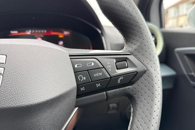 SEAT Ibiza Photo 17