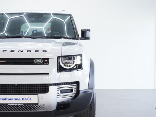 Land Rover Defender 90 Photo c71a1449-4e45-45ec-aed6-04abe5a90fc0.jpg