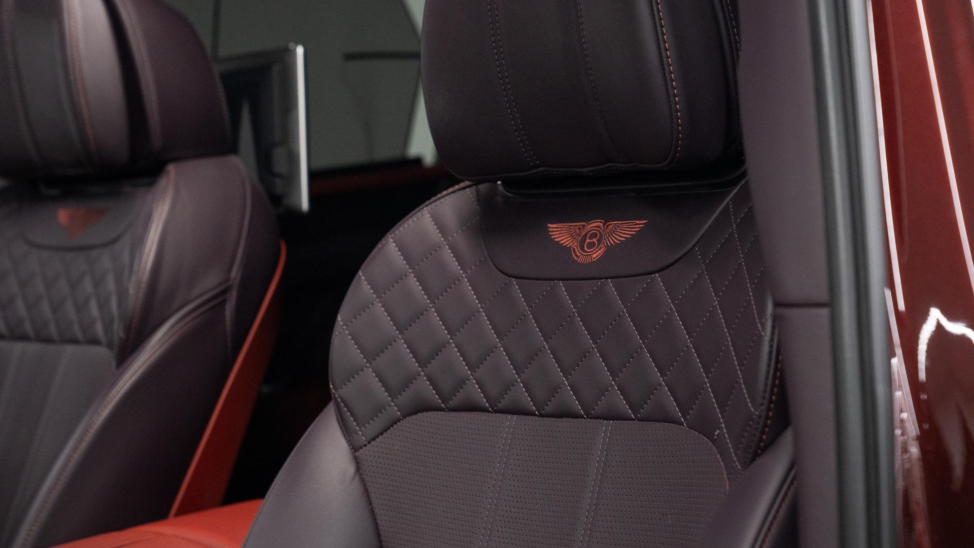 Bentley Bentayga Photo c7211c7f-c274-47c5-808d-0d7bac8d6e07.jpg