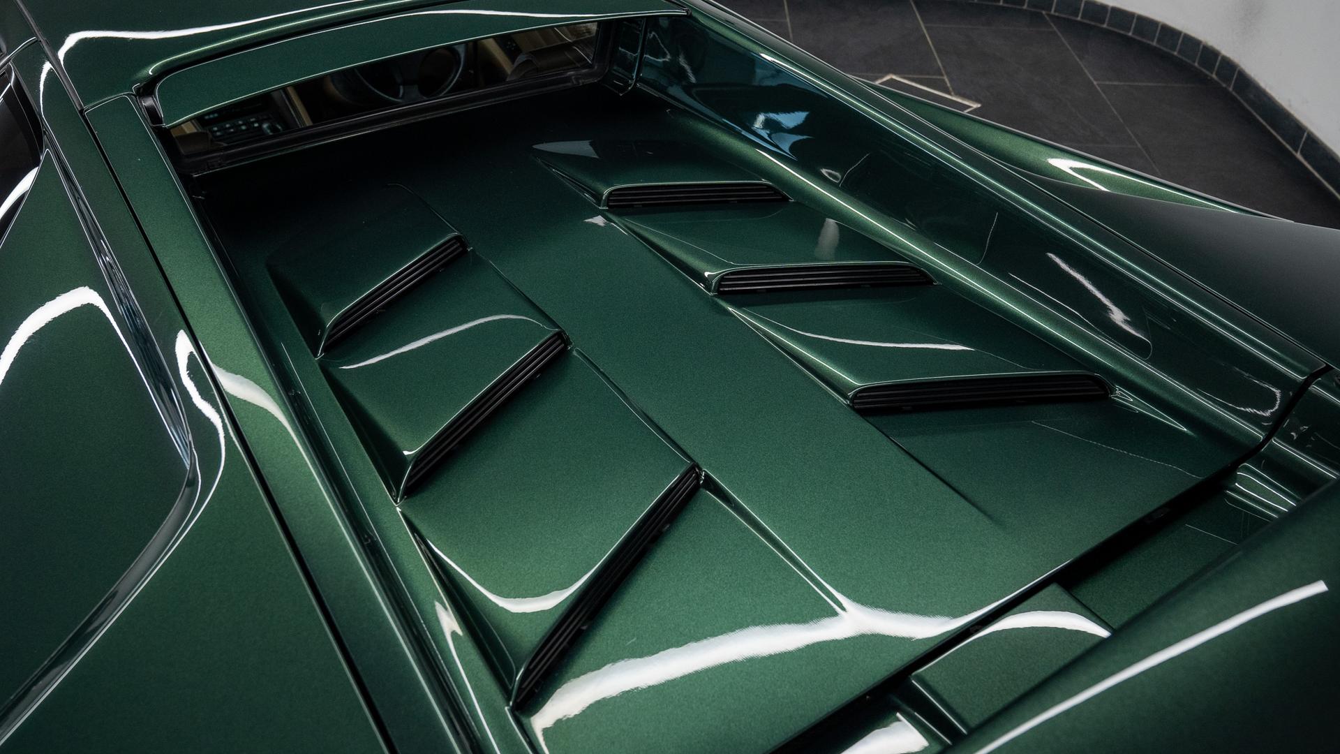 LAMBORGHINI Diablo Photo c73c3573-790b-4c68-bf74-45cd76e38bb7.jpg