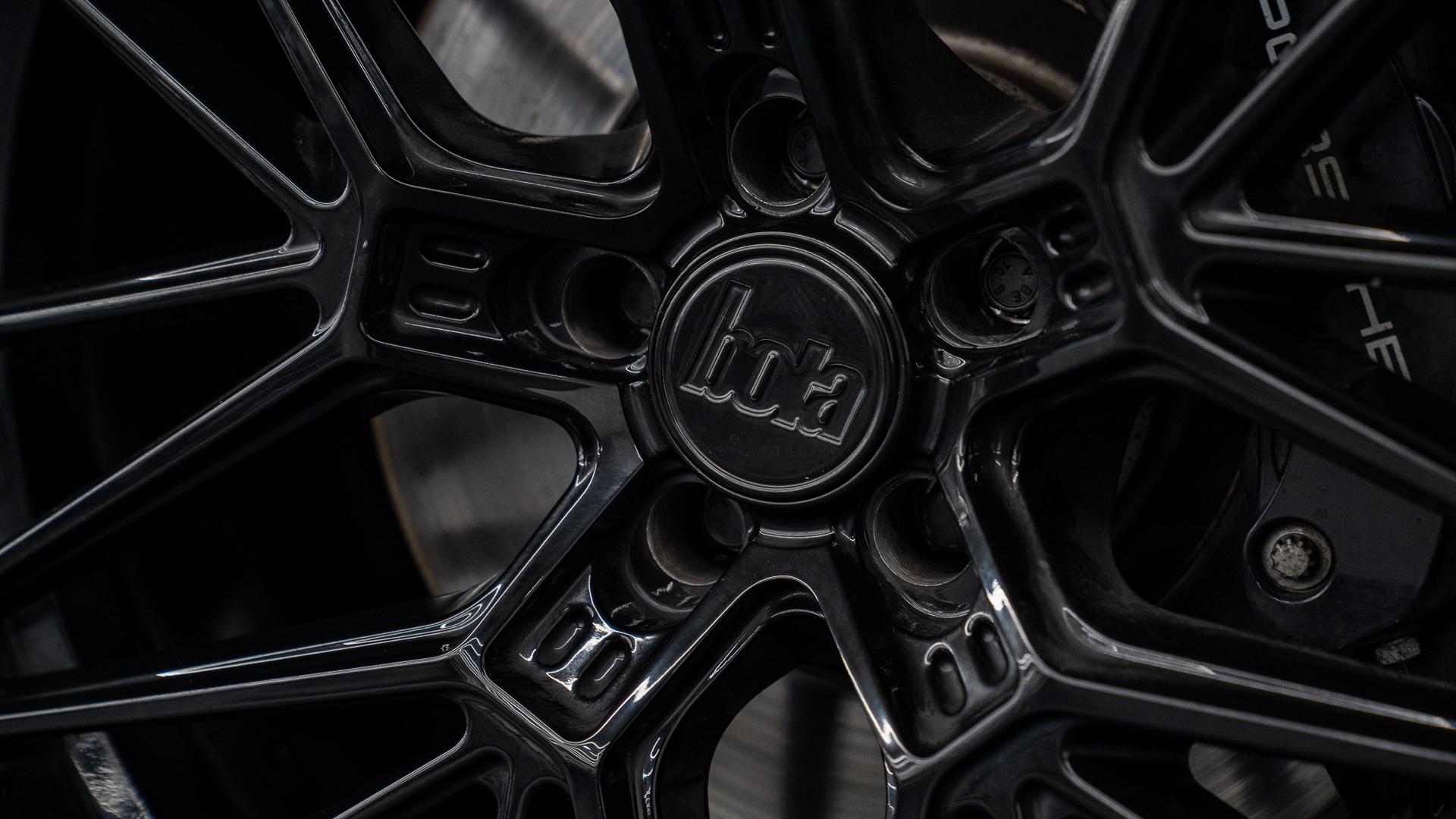 Porsche Macan Photo c7404e73-e5ea-4ae8-b71d-9ad0cd3a97c1.jpg