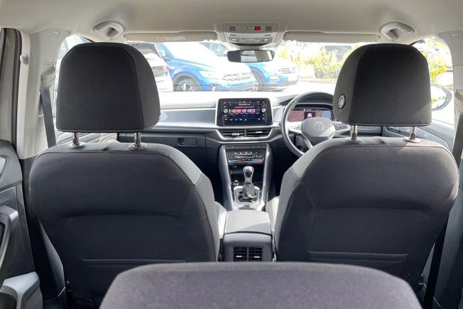 VOLKSWAGEN T-Roc Photo 38