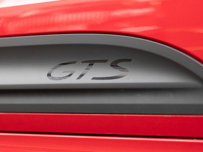 PORSCHE Macan Photo 30