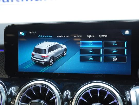 Mercedes-Benz GLB Photo c75a28cd-24cd-4dfa-a9e0-fd868fc0152d.jpg