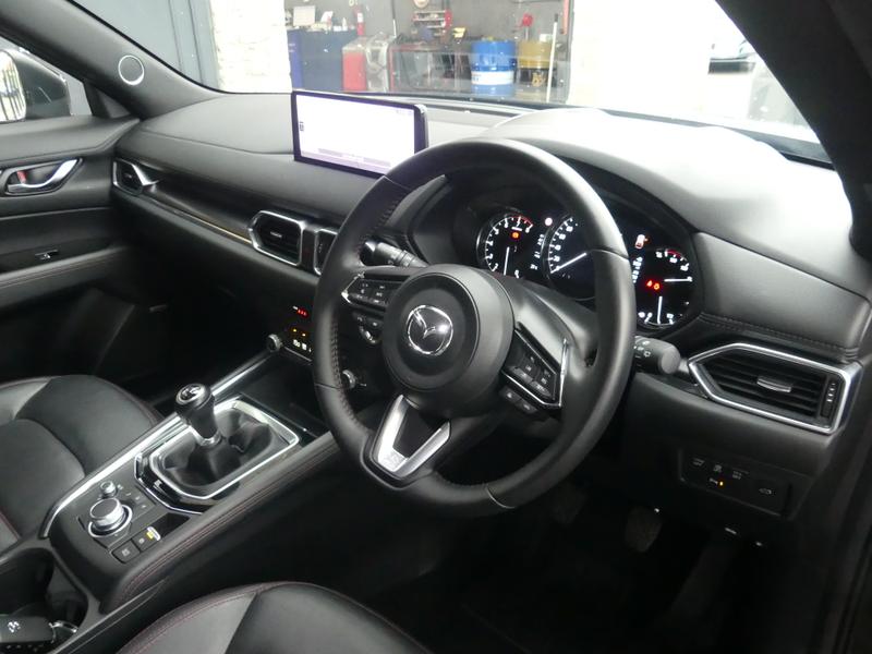 Mazda CX-5 Photo c75a73c9-590a-4666-a21a-b0b075703def.jpg