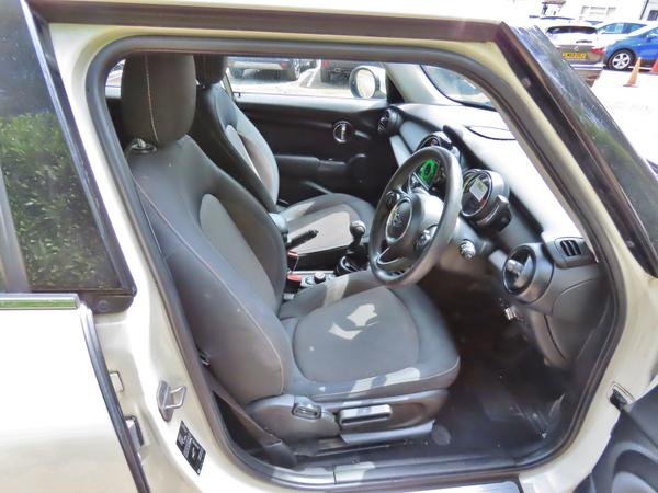 Used MINI Hatch GL21XBC 17