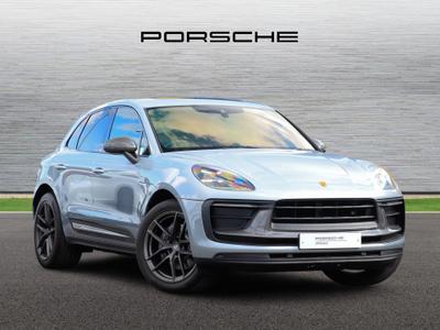 2022 PORSCHE Macan 2.0T T SUV 5dr Petrol PDK 4WD Euro 6 (s/s) (265 ps) at JCT600