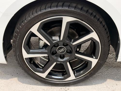 Audi A1 Photo c7885134-eea8-4388-a4d8-1496aaf39dec.jpeg