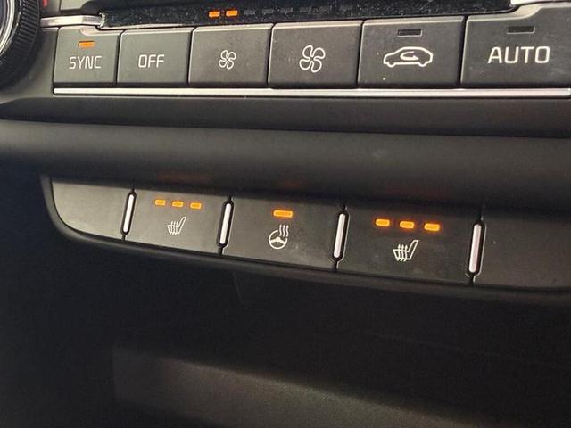 Kia XCeed Photo c78ea82e-25e0-4481-84a3-10d2ad353420.jpg