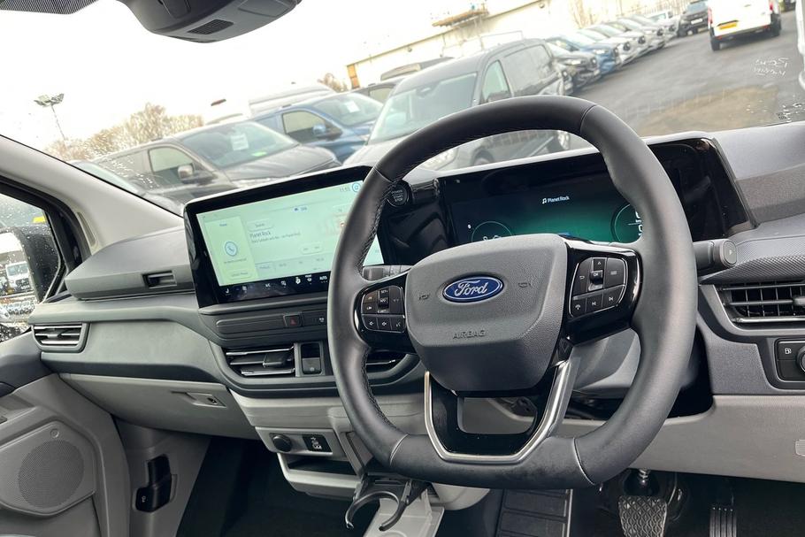 Used Ford TRANSIT CUSTOM 13/N334375 14