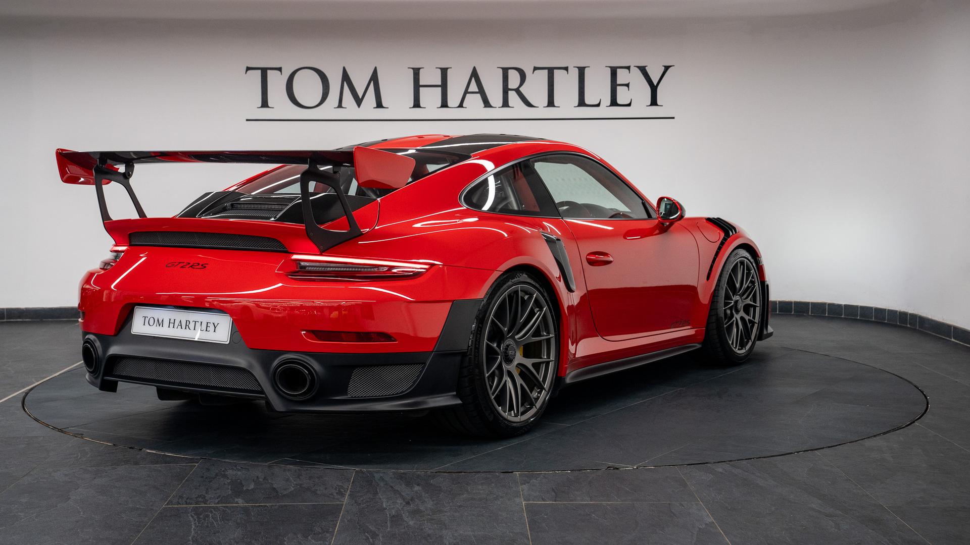 Porsche 911 Photo c791fd79-9814-423b-8e75-ecf3ecd9c7da.jpg