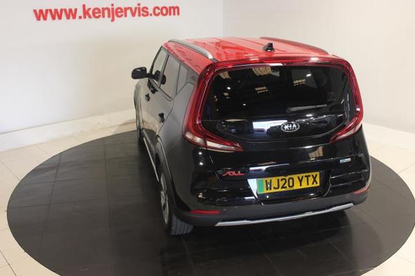 Kia Soul 64kWh First Edition SUV 5dr Electric Auto (201 bhp) Photo 5