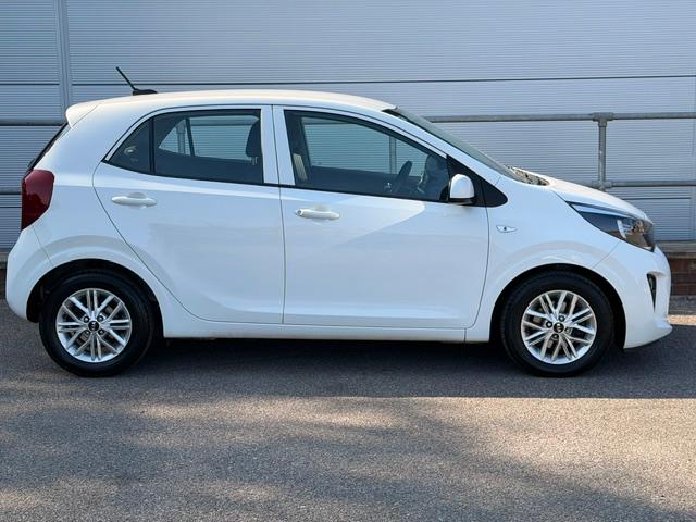 Kia Picanto Photo c7a84cc5-6b7e-46ce-b24f-614e8f13b04d.jpg