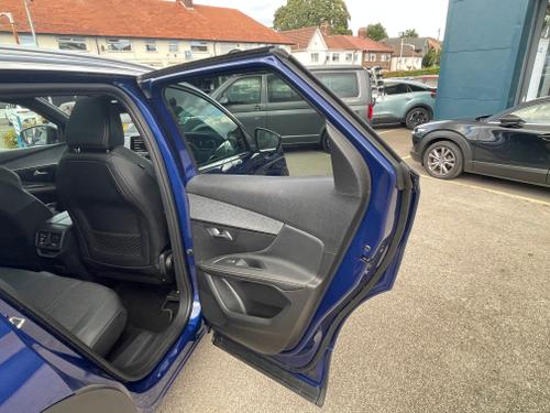 Peugeot 3008 Photo c7b21c76-666a-45ce-bdd3-37deff15b646.jpeg