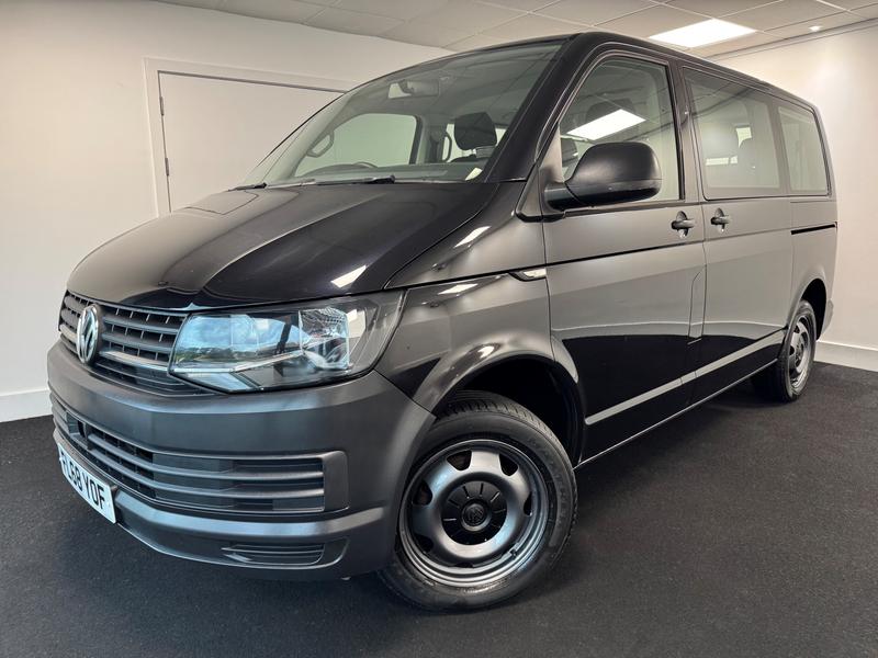 Volkswagen Transporter Shuttle Photo c7b4e7e3-f194-4c58-baa9-c7558149f77d.jpg
