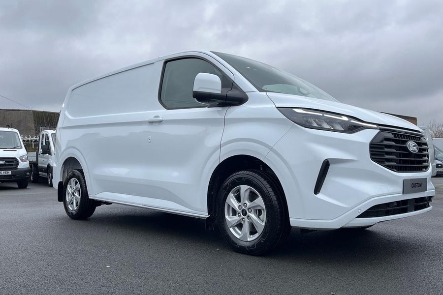 Ford TRANSIT CUSTOM Photo c7b4e847-415a-4aff-8632-87bb99e10538.jpg