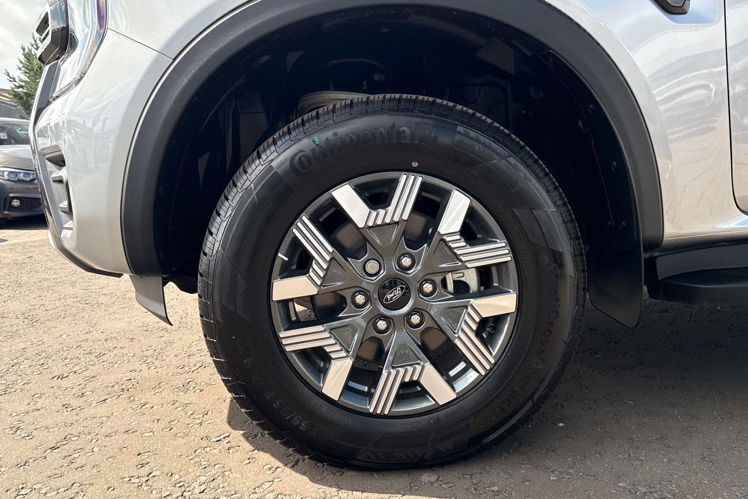 Ford RANGER Photo 17