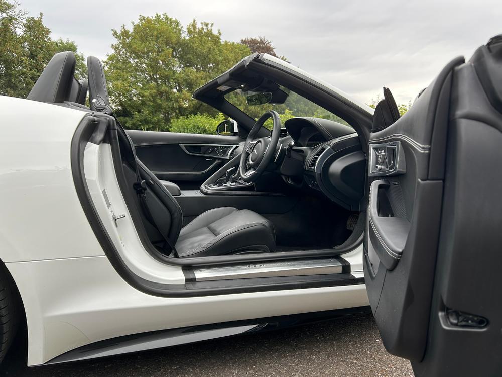 Used Jaguar F-Type V8VPN 30