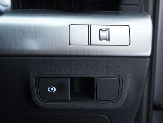 Hyundai KONA Photo c7cbce2a-8ca7-4757-8164-290c292643bf.jpg