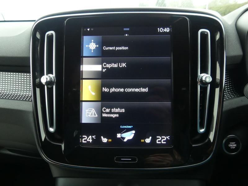 Volvo XC40 Photo c7dd942f-2922-4976-9dfd-054c75797c64.jpg