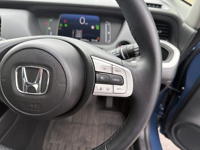 Honda Jazz Photo c7e9dc87-7ea1-49e3-afb8-f2aa8cc37b2c.jpg