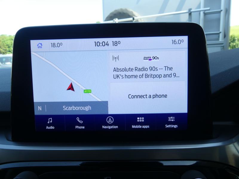Ford Kuga Photo c7fa0eac-bc6c-4c2e-94cd-9ed72edb1358.jpg