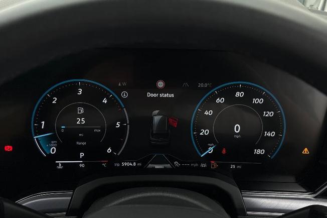 VOLKSWAGEN Touareg Photo 11