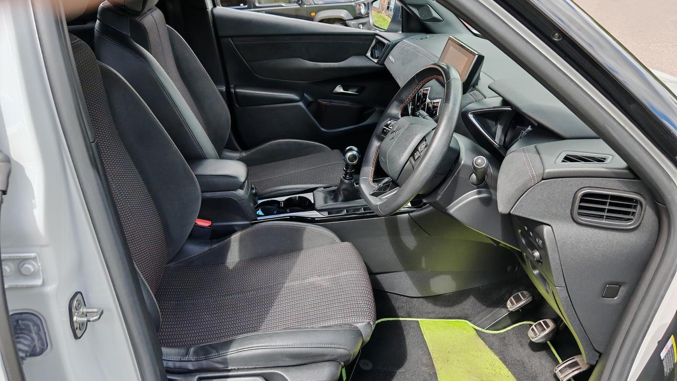 Used DS AUTOMOBILES DS 3 CROSSBACK BF20GWO 10