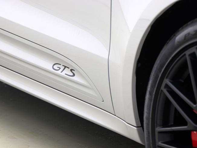 Porsche Macan Photo 15