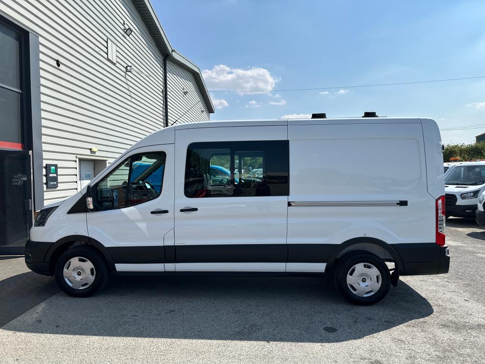 Ford Transit Photo c8400928-e3ae-46be-9696-ec21b172be2d.jpg