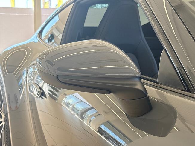 PORSCHE 911 Photo 22
