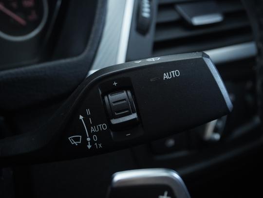 BMW 3 Series Photo c842b68d-22fa-448f-a77a-18652f3d4708.jpg