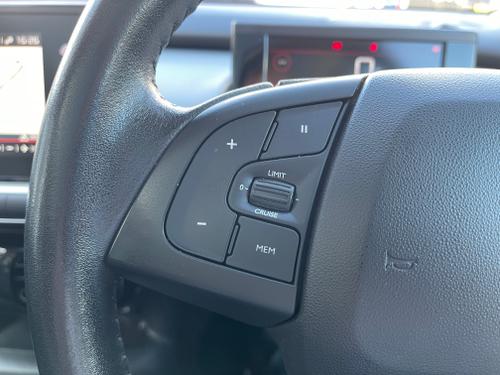 Citroen C4 Cactus Photo c84f06c6-c726-443b-84de-9c391181cc41.jpeg