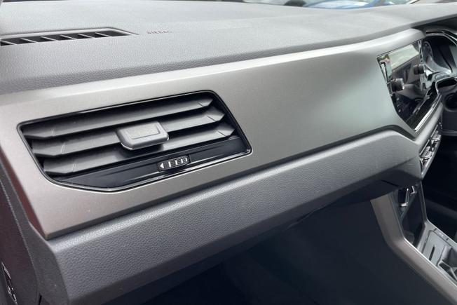 Volkswagen Polo Photo 36