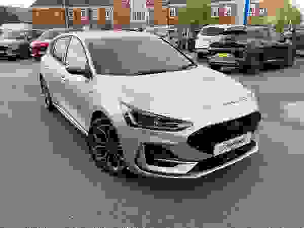 Used 2023 Ford FOCUS ST-LINE X 1.0T 125ps MHEV AUTO at Dinnages