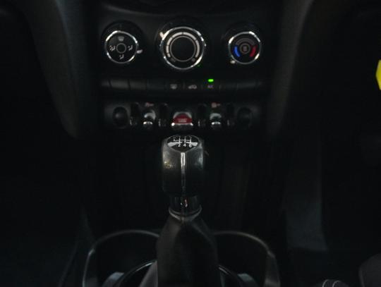 MINI Hatch Photo c85efd4a-aa3b-4505-a79b-57cbc07a6190.jpg