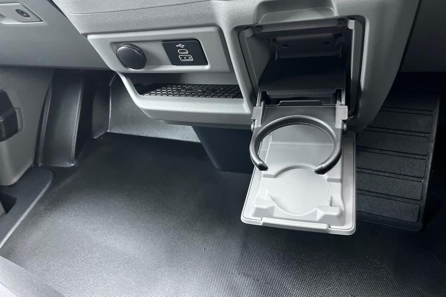 Ford TRANSIT CUSTOM Photo c864f147-1ed7-4fab-85c3-9b4e32c999d2.jpg