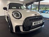 MINI Hatch Photo 5