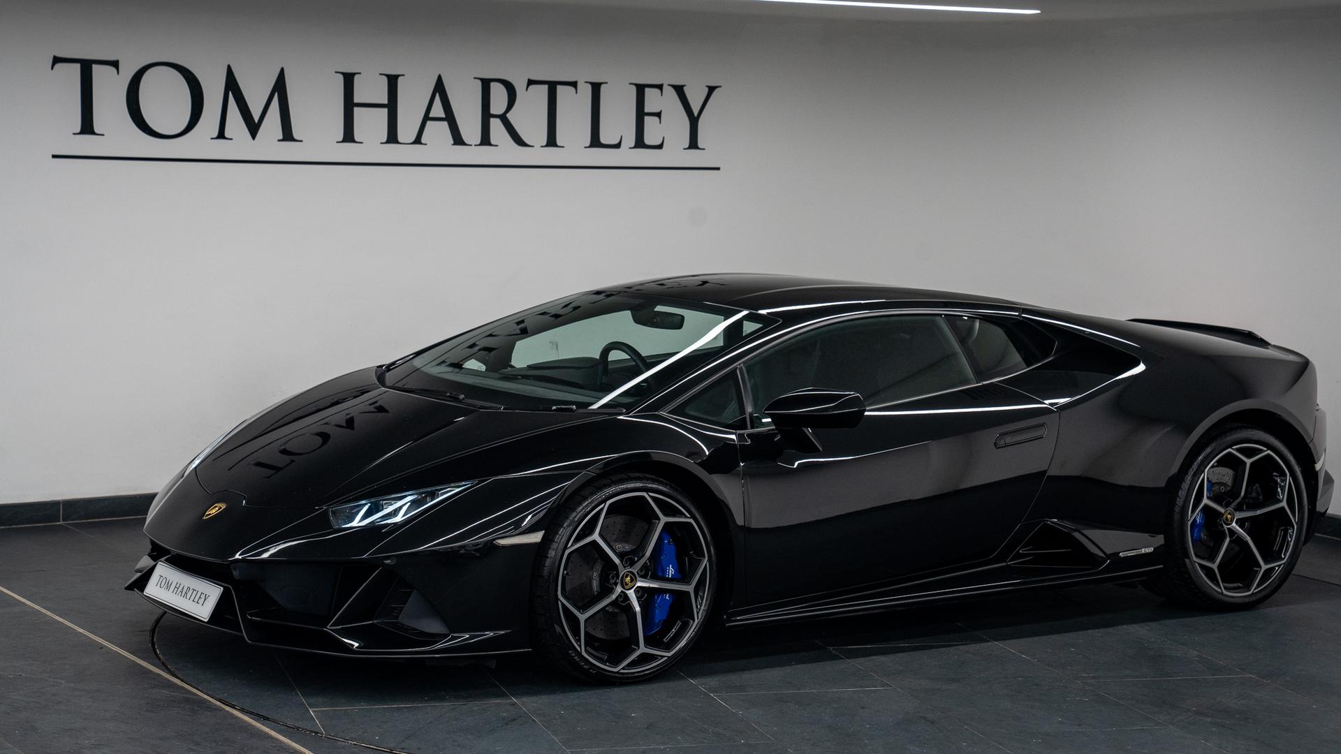 LAMBORGHINI Huracan Photo c87cf864-e77b-4b6a-81ad-ff4263976c61.jpg