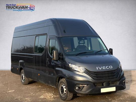 Iveco Daily 35S16V Photo