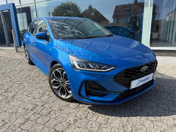 Used 2024 Ford Focus 1.0T EcoBoost MHEV ST-Line X Hatchback 5dr Petrol Hybrid Manual Euro 6 (s/s) (125 ps) at Dinnages