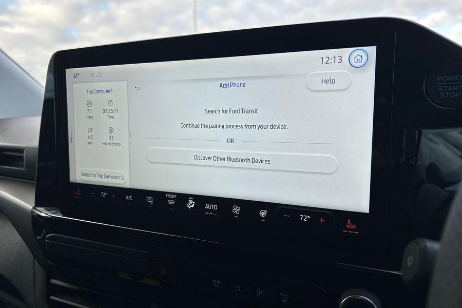 Ford TRANSIT CUSTOM Photo c898c58a-2735-45a2-929a-2ad8e4df74e7.jpg