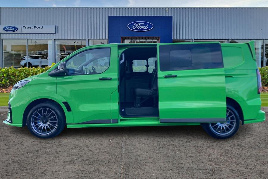 Ford TRANSIT CUSTOM Photo c8b03560-0e48-4ddd-a963-eed4ea849b32.jpg