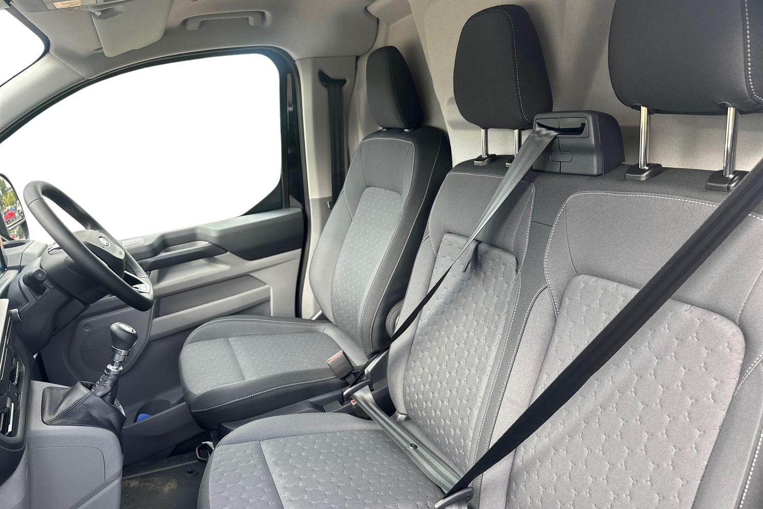 Ford TRANSIT CUSTOM Photo 10