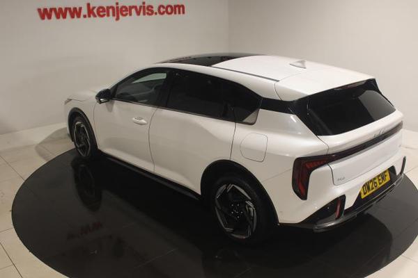 Kia K4 1.0 T-GDi MHEV GT-Line S Hatchback 5dr Petrol Hybrid DCT Euro 6 (s/s) (113 bhp) Photo 4