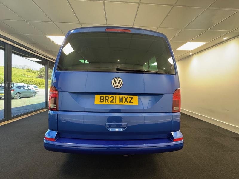 Volkswagen Transporter Shuttle Photo c8c6bd04-0ad0-45ee-8515-32cdb21fa12d.jpg
