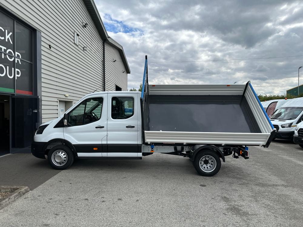 Ford Transit Photo c8c8fec8-ae68-47f2-934e-4e744837e3b0.jpg